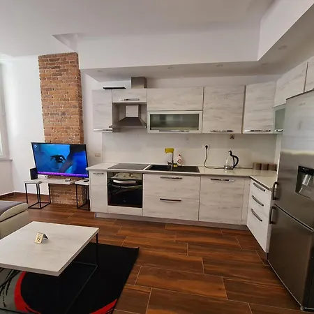 Apartamento In *